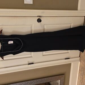 Windsor Elegant Black Sleeveless Gown